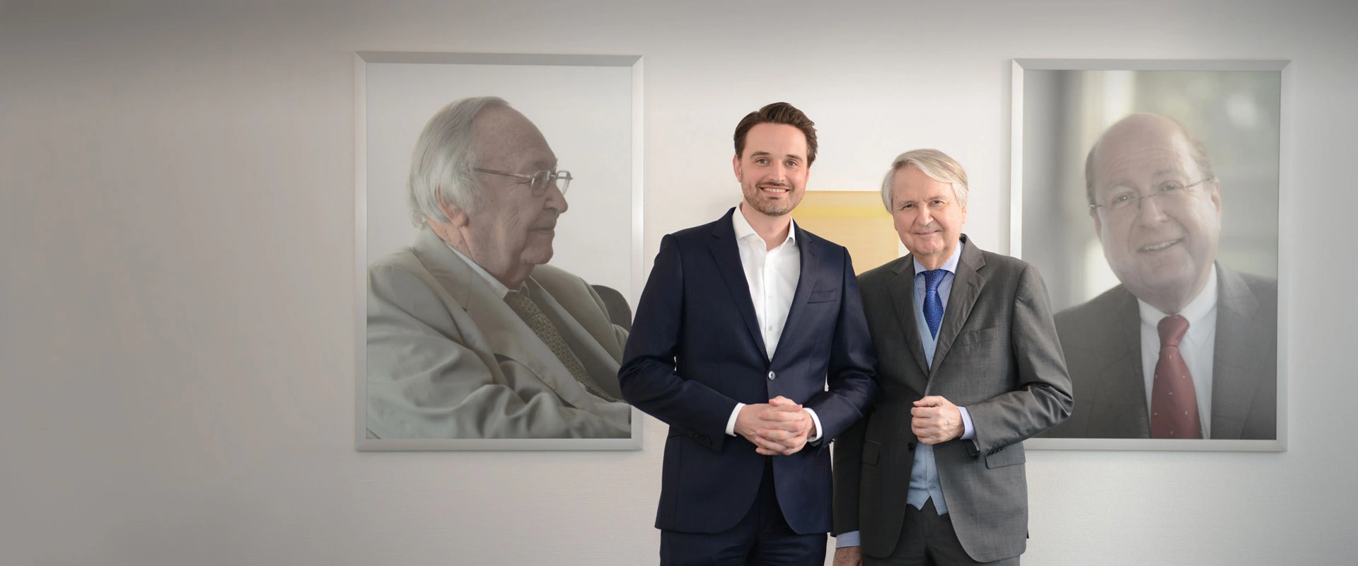 El Dr. Claus-M. Müller se retiró de la dirección de MC-Bauchemie el 1 de enero de 2022, pasando el testigo a su hijo Nicolaus M. Müller y al Dr. Ekkehard zur Mühlen.